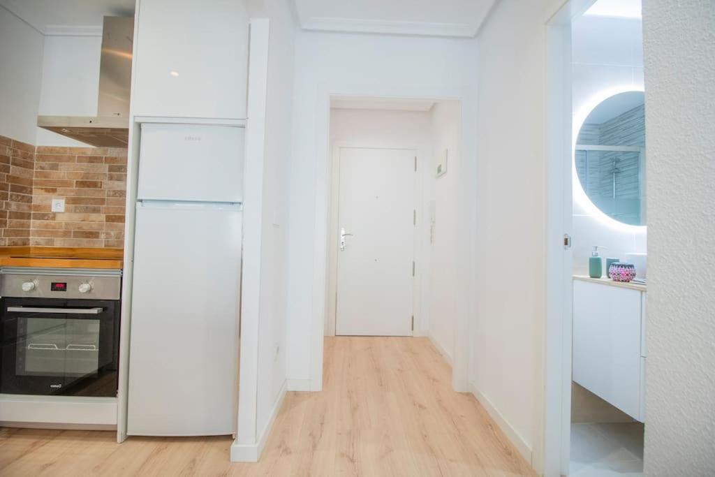 Feines Appartement Mit Hafenblick Santa Pola Ngoại thất bức ảnh