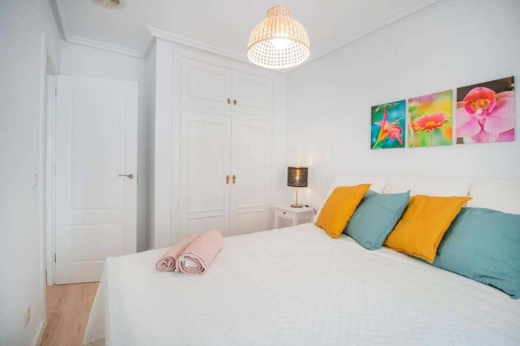 Feines Appartement Mit Hafenblick Santa Pola Ngoại thất bức ảnh